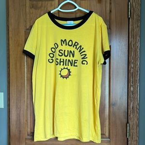 LulaRoe 2xl graphic tee